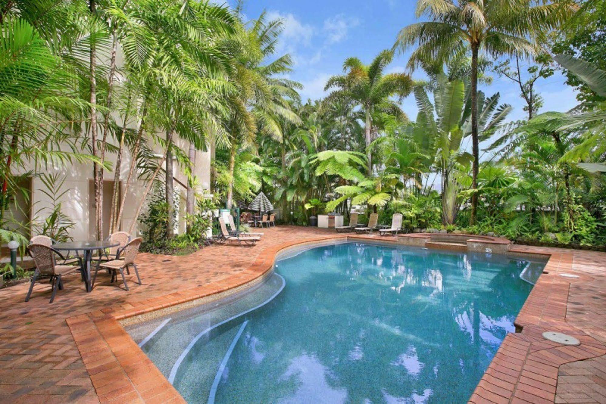 Tropic Towers Apartments Cairns Exteriér fotografie